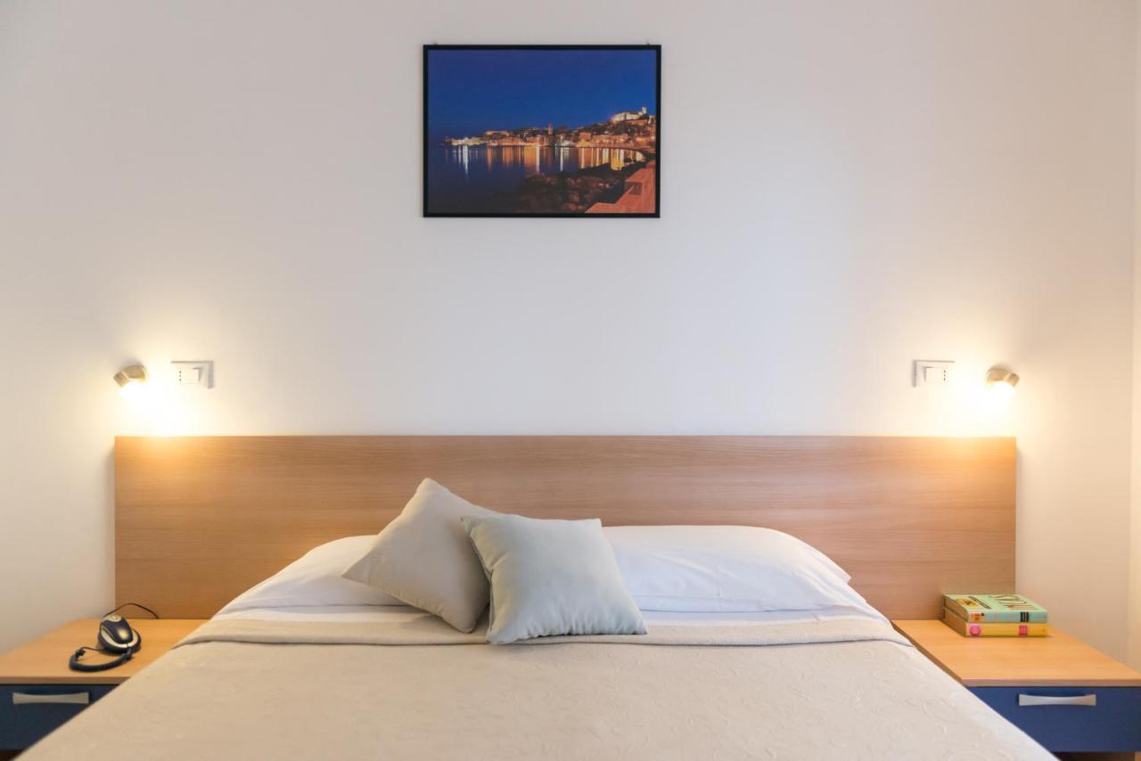 Hotel Viola Gaeta Esterno foto
