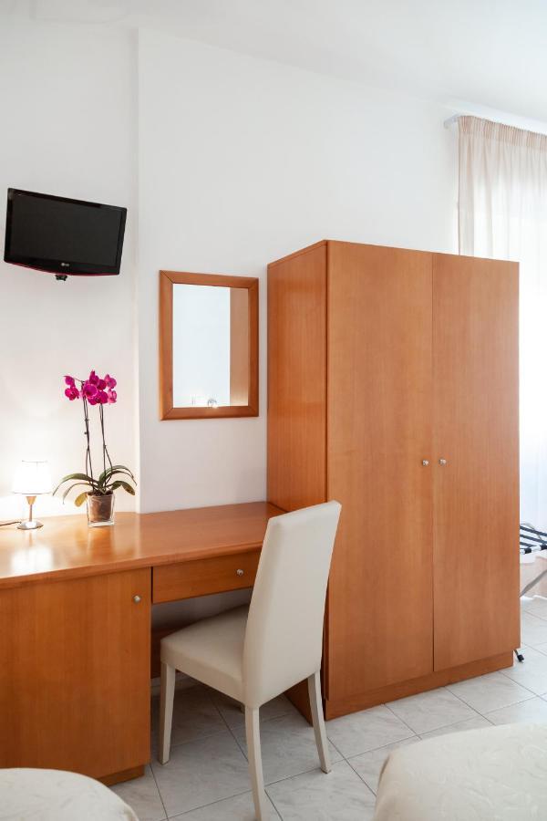 Hotel Viola Gaeta Esterno foto