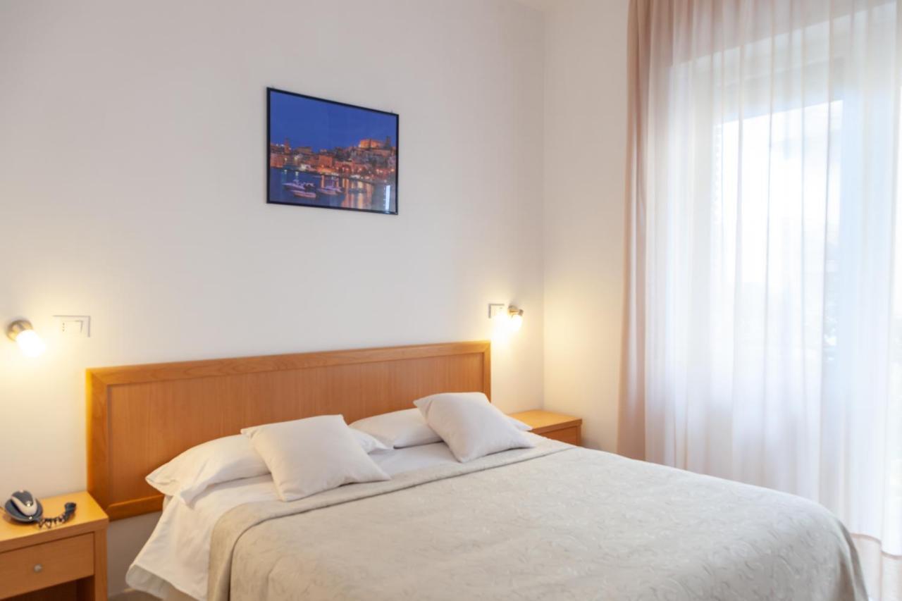 Hotel Viola Gaeta Esterno foto